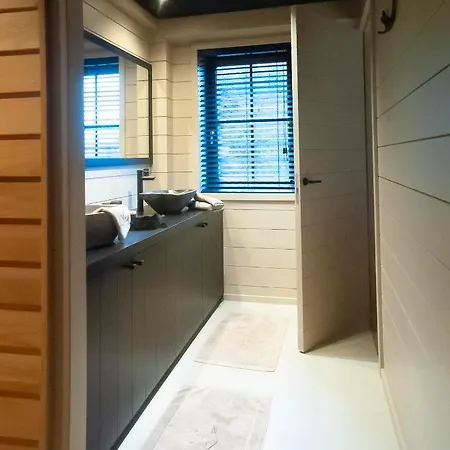 Suites De La Vallee 6 Erezee Exterior photo