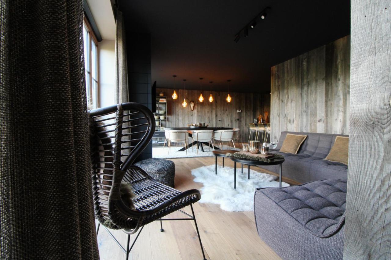De La Vallee 6 Ferienhaus Érezée
